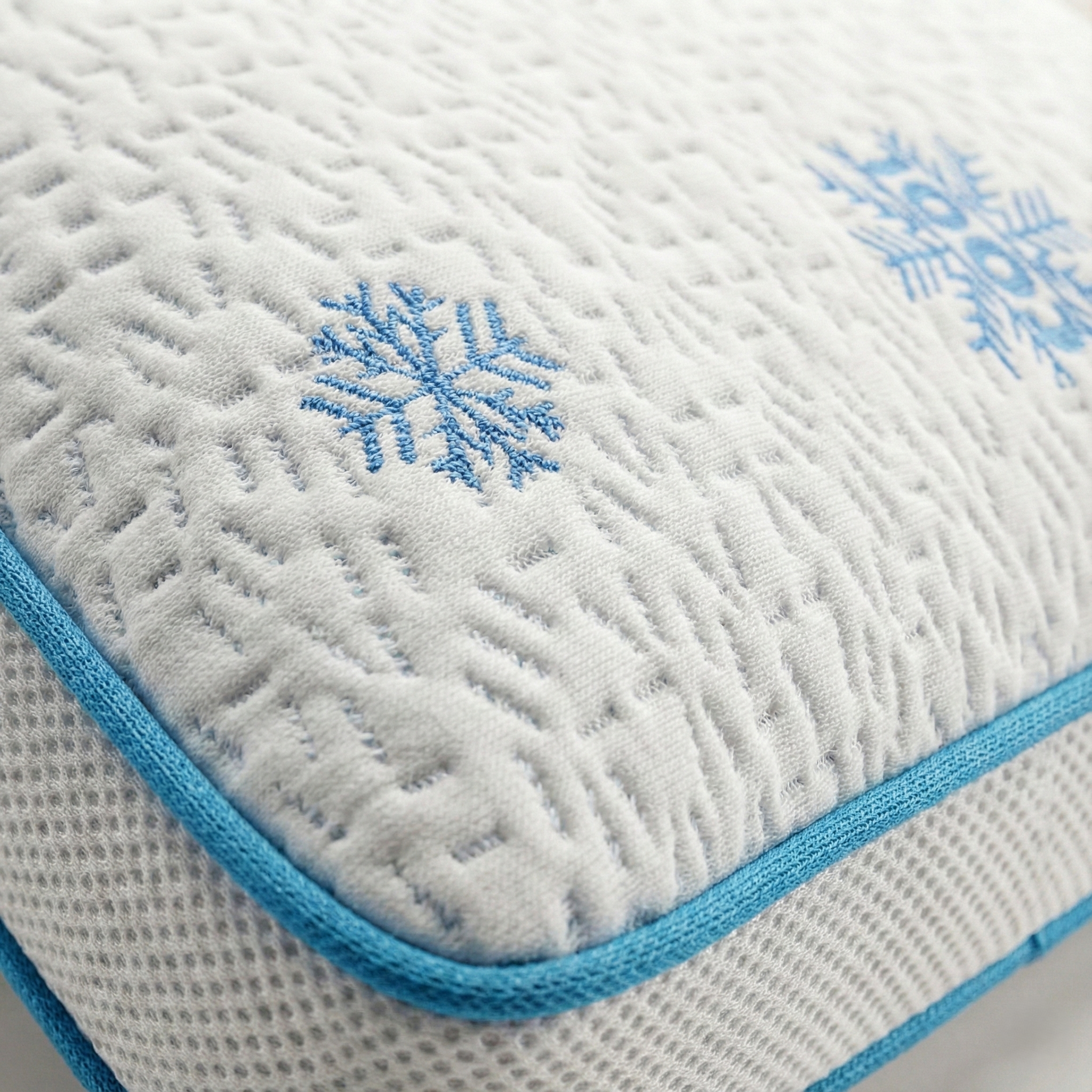 Ice-Touch Serinletici Visco Yastık